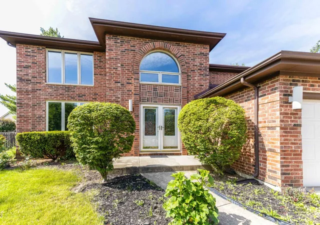 Homes for sale in Buffalo Grove, IL | 810 Edgemere Rd, Buffalo Grove, IL 60089 | MLS# 12679898