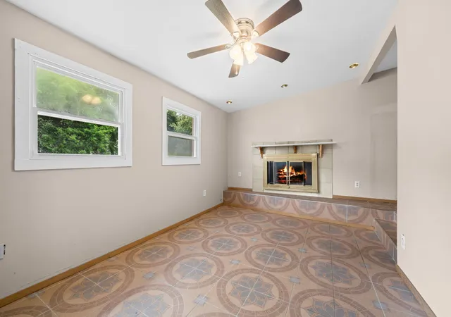 Homes for sale in Belvidere, IL | 336 W Menomonie St, Belvidere, IL 61008 | MLS# 12679957