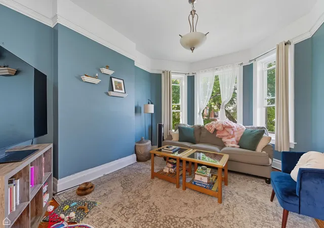 Homes for sale in Chicago, IL | 2337 N Sawyer Ave, Chicago, IL 60647 | MLS# 12679977