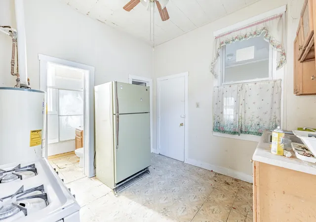 5th image of 2522 W Haddon Ave, Chicago, IL 60622 | MLS# 12680037