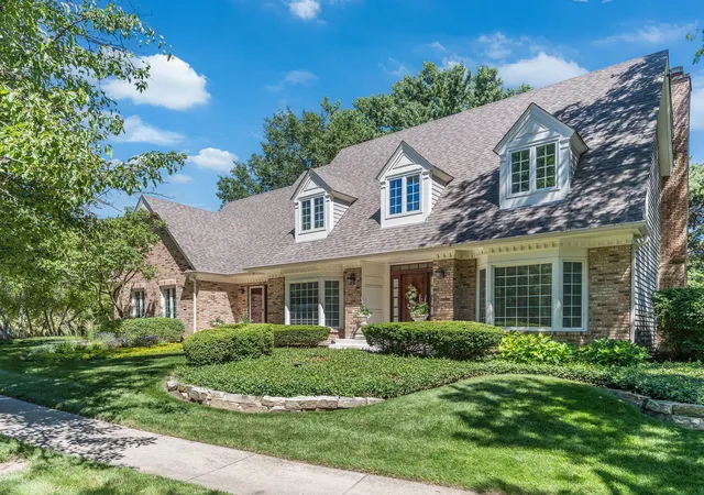 Photo 1 of Single family home for sale at 2137 Scarlet Oak Ln, Lisle, IL 60532 | MLS# 12680058 | Listing updated on 2026-08-03