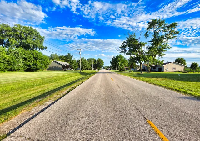 5th image of 00 Mulberry Dr, Flora, IL 62839 | MLS# 12680063