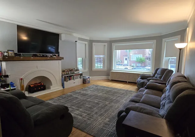 Photo 2 of Multi family home for sale at 5910 N Campbell Ave, Chicago, IL 60659 | MLS# 12680079 | Listing updated on 2026-08-10