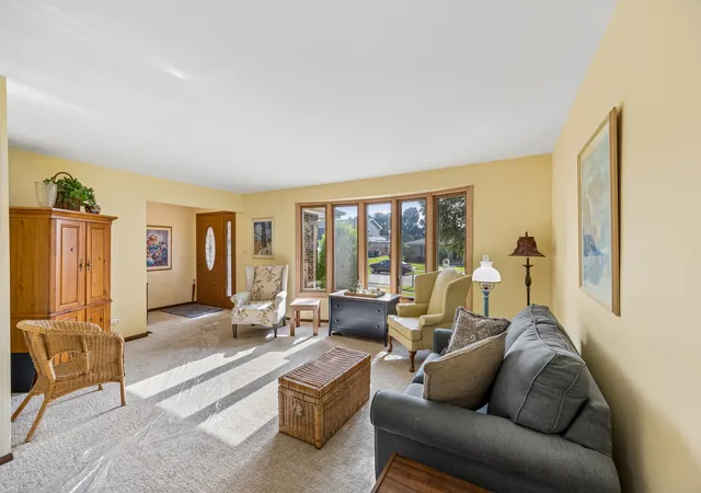 Photo 3 of Single family home for sale at 13608 Inverness Dr, Orland Park, IL 60462 | MLS# 12680110 | Listing updated on 2026-10-05