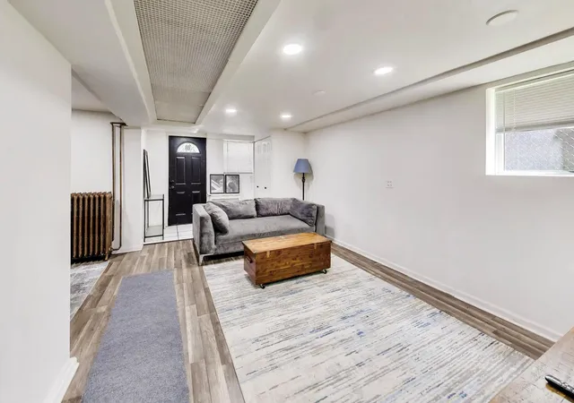 Homes for sale in Chicago, IL | 5412 N Western Ave, Chicago, IL 60625 | MLS# 12680142