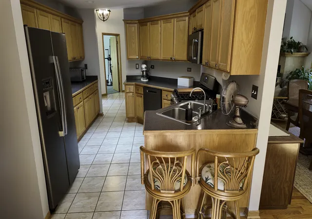 Photo 3 of Single family home for sale at 3 Wood Dr, Putnam, IL 61560 | MLS# 12680214 | Listing updated on 2026-08-28