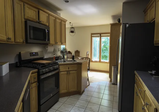 Photo 4 of Single family home for sale at 3 Wood Dr, Putnam, IL 61560 | MLS# 12680214 | Listing updated on 2026-08-28