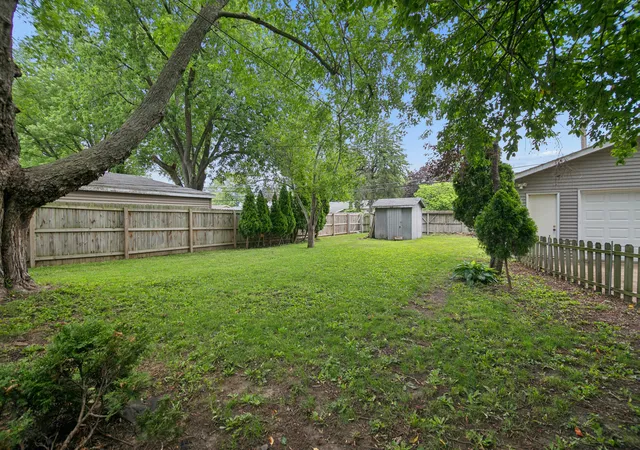 Homes for sale in Bradley, IL | 660 Jonette Ave, Bradley, IL 60915 | MLS# 12680270
