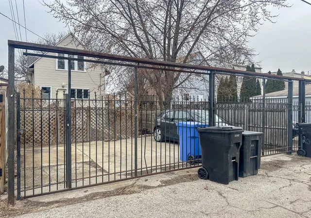 16th image of 2037 N Tripp Ave, Chicago, IL 60639 | MLS# 12680297