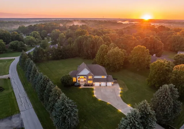 Homes for sale in Taylor Ridge, IL | 13521 105th Ave, Taylor Ridge, IL 61284 | MLS# 12680300