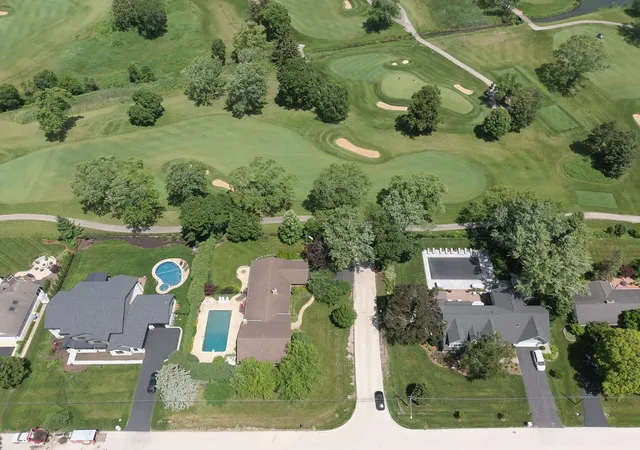 1st image of 1500 W Blackhawk Dr, Mount Prospect, IL 60056 | MLS# 12680337