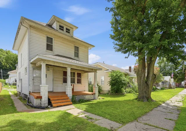 Homes for sale in East Moline, IL | 174 16th Ave, East Moline, IL 61244 | MLS# 12680385