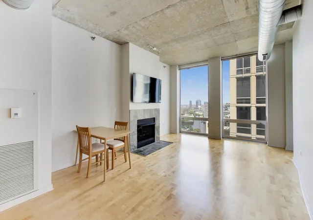 Homes for sale in Chicago, IL | 700 N Larrabee St #1302, Chicago, IL 60654 | MLS# 12680396