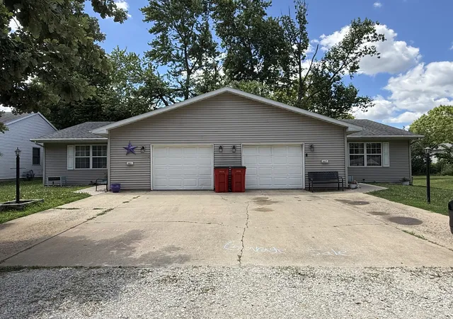 1st image of 1615/1617 W Union St, Champaign, IL 61821 | MLS# 12680468