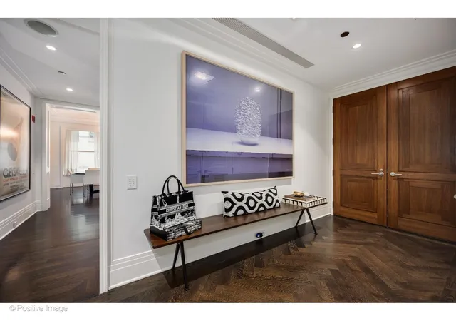 4th image of 159 E Walton Pl #8G, Chicago, IL 60611 | MLS# 12680556
