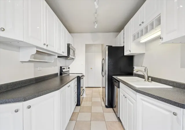 Homes for sale in Chicago, IL | 7033 N Kedzie Ave #1410, Chicago, IL 60645 | MLS# 12680575