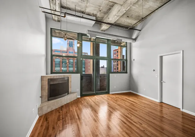 Homes for sale in Chicago, IL | 2001 S Calumet Ave #408, Chicago, IL 60616 | MLS# 12680586
