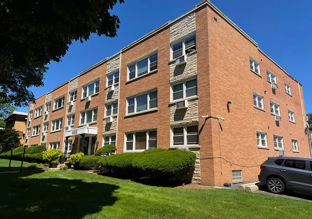 2nd image of 4820 W Conrad St #106, Skokie, IL 60077 | MLS# 12680600