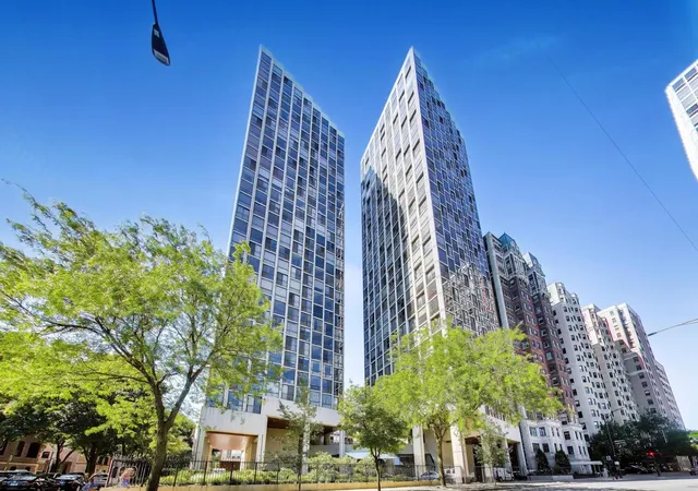 1st image of 345 W Fullerton Pkwy #1905, Chicago, IL 60614 | MLS# 12680604