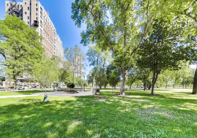 40th image of 345 W Fullerton Pkwy #1905, Chicago, IL 60614 | MLS# 12680604