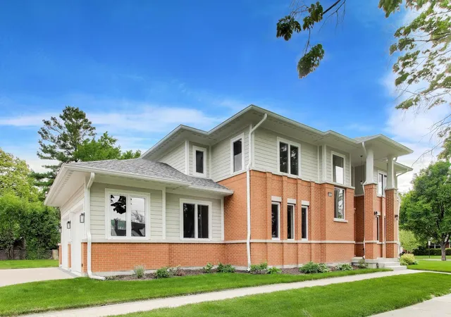 Homes for sale in Park Ridge, IL | 1133 Fortuna Ave, Park Ridge, IL 60068 | MLS# 12680727