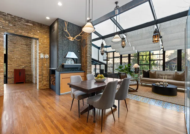 Homes for sale in Chicago, IL | 1652 N Leavitt St, Chicago, IL 60647 | MLS# 12680780