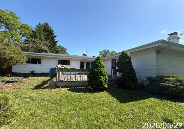 Homes for sale in Palatine, IL | 707 E Baldwin Rd, Palatine, IL 60074 | MLS# 12680784