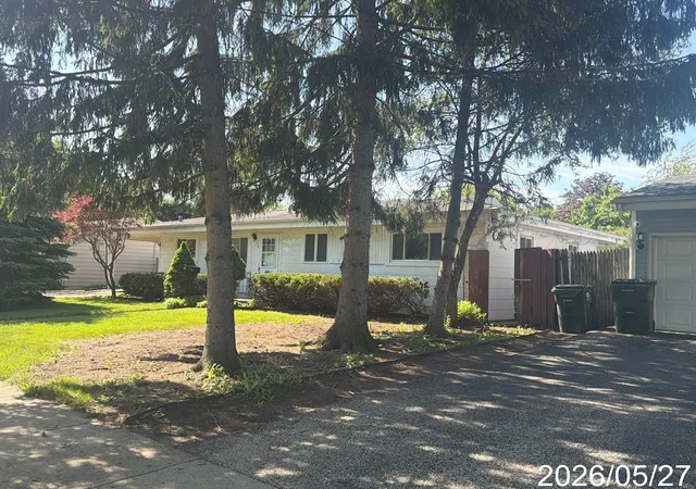 Photo 3 of Single family home for sale at 707 E Baldwin Rd, Palatine, IL 60074 | MLS# 12680784 | Listing updated on 2026-09-19