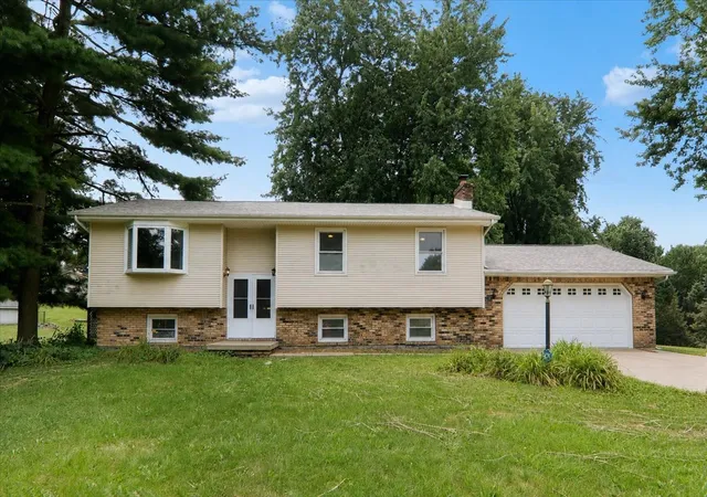 2nd image of 18859 Pioneer St, Bloomington, IL 61705 | MLS# 12680812