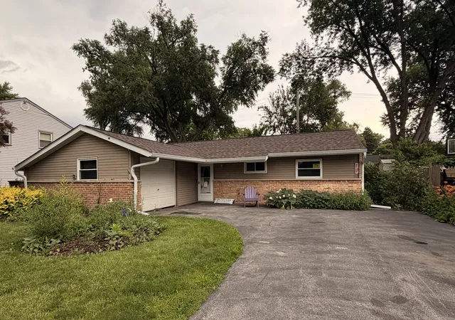 Homes for sale in Bolingbrook, IL | 144 N Pinecrest Rd, Bolingbrook, IL 60440 | MLS# 12680851