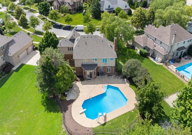 4th image of 22417 Hughes St, Frankfort, IL 60423 | MLS# 12680857