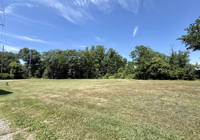 Homes for sale in Mt Vernon, IL | 400 Meadowbrook, Mt Vernon, IL 62864 | MLS# 12680871