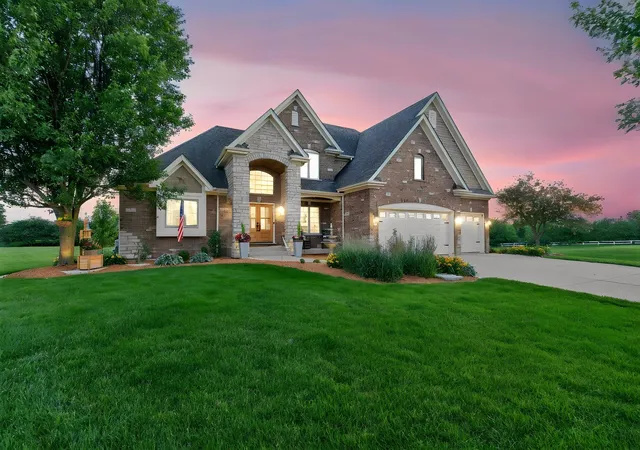 2nd image of 5728 Waters Edge Ct, Yorkville, IL 60560 | MLS# 12680887