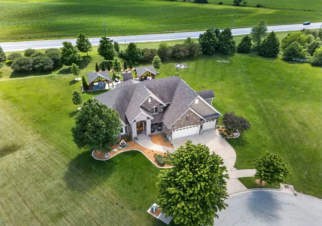 3rd image of 5728 Waters Edge Ct, Yorkville, IL 60560 | MLS# 12680887