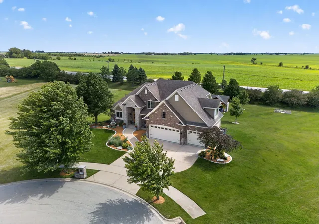 4th image of 5728 Waters Edge Ct, Yorkville, IL 60560 | MLS# 12680887