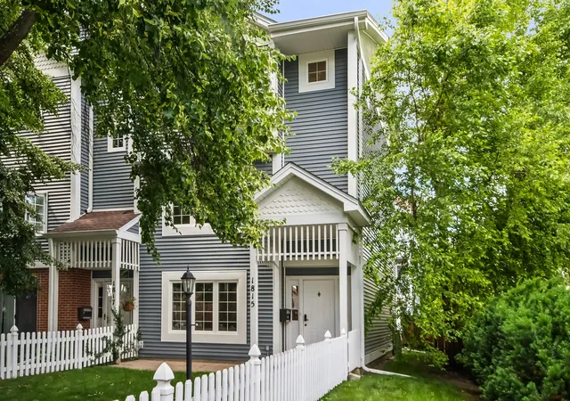 1st image of 1815 Crain St, Evanston, IL 60202 | MLS# 12680888