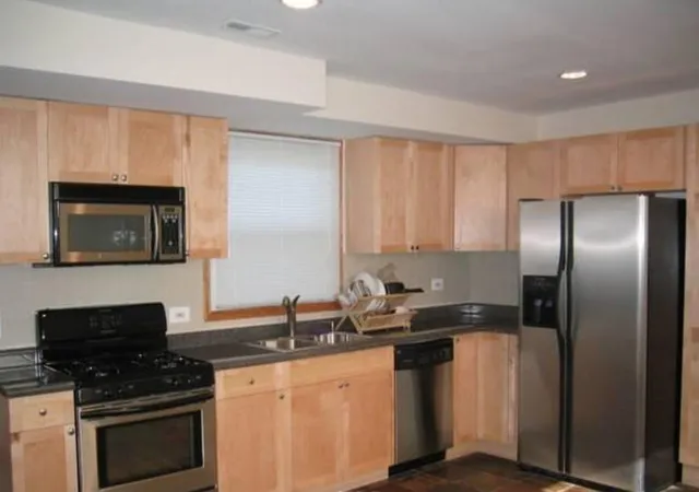 32nd image of 2923 N Marmora Ave, Chicago, IL 60634 | MLS# 12680899