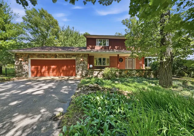 1st image of 19631 Nw Frontage Rd, Shorewood, IL 60404 | MLS# 12680903