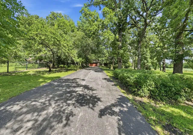 2nd image of 19631 Nw Frontage Rd, Shorewood, IL 60404 | MLS# 12680903