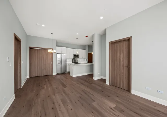 4th image of 839 Madison St #302, Oak Park, IL 60302 | MLS# 12680945