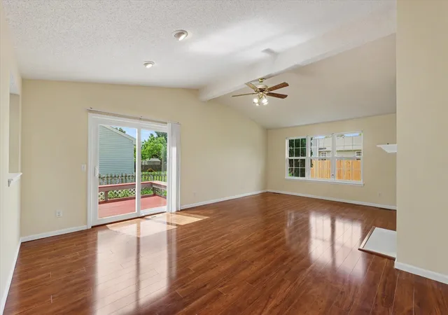 5th image of 3106 Sharon Dr, Champaign, IL 61822 | MLS# 12680980