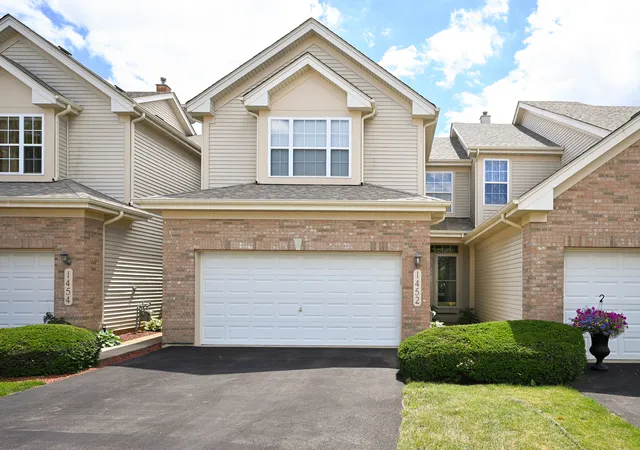 Homes for sale in Bartlett, IL | 1452 Quincy Bridge Ct #1452, Bartlett, IL 60103 | MLS# 12680987