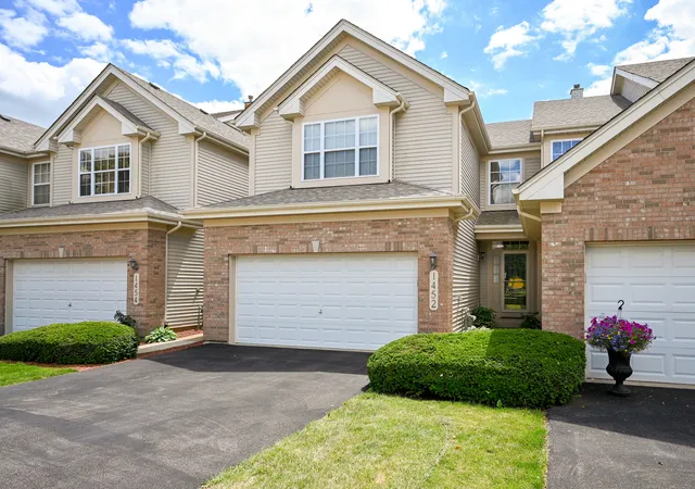 Homes for sale in Bartlett, IL | 1452 Quincy Bridge Ct #1452, Bartlett, IL 60103 | MLS# 12680987