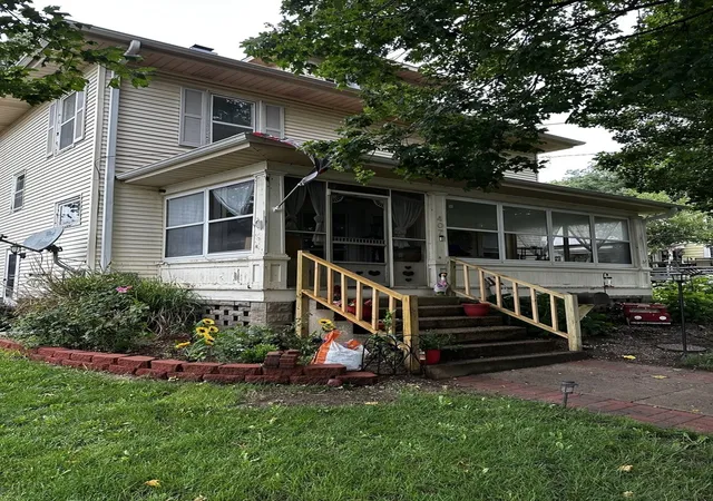 Homes for sale in Morrison, IL | 407 N Genesee St, Morrison, IL 61270 | MLS# 12681013