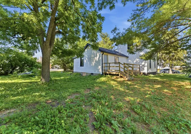 Homes for sale in Amboy, IL | 390 N East Ave N, Amboy, IL 61310 | MLS# 12681023