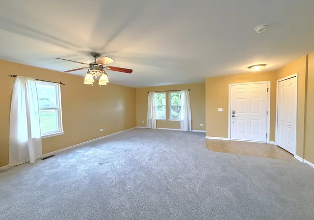2nd image of 1515 Eagle Bluff Dr, Bourbonnais, IL 60914 | MLS# 12681058