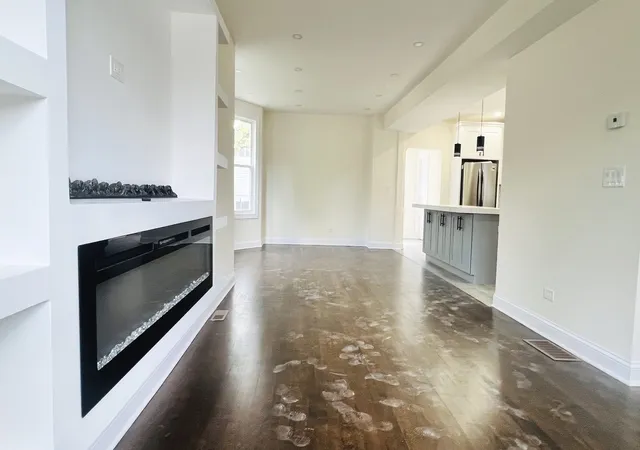 Homes for sale in Chicago, IL | 4107 W Addison St, Chicago, IL 60641 | MLS# 12681103