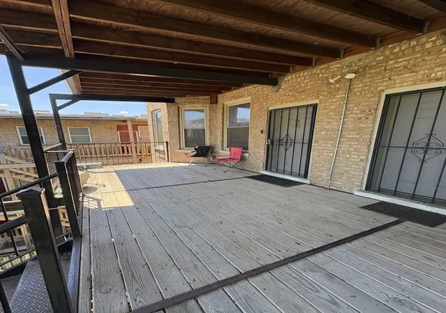 image of 6435 S Kenwood Ave, Chicago, IL 60637