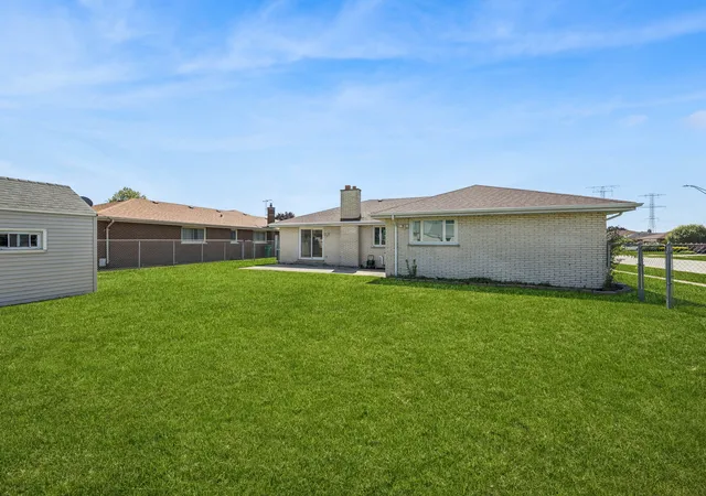 Homes for sale in Orland Park, IL | 15527 Heather Ct, Orland Park, IL 60462 | MLS# 12681192
