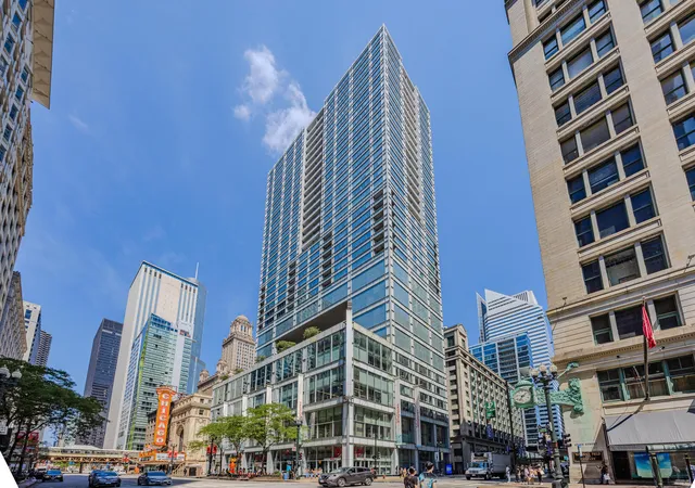 1st image of 8 E Randolph St #1803, Chicago, IL 60601 | MLS# 12681225